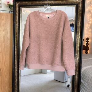 Universal Thread teddy sherpa crew neck pullover sweatshirt pink sweater